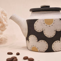 Kei Mitsumochi ミツ持啓 Flower Teapot - Black KM78