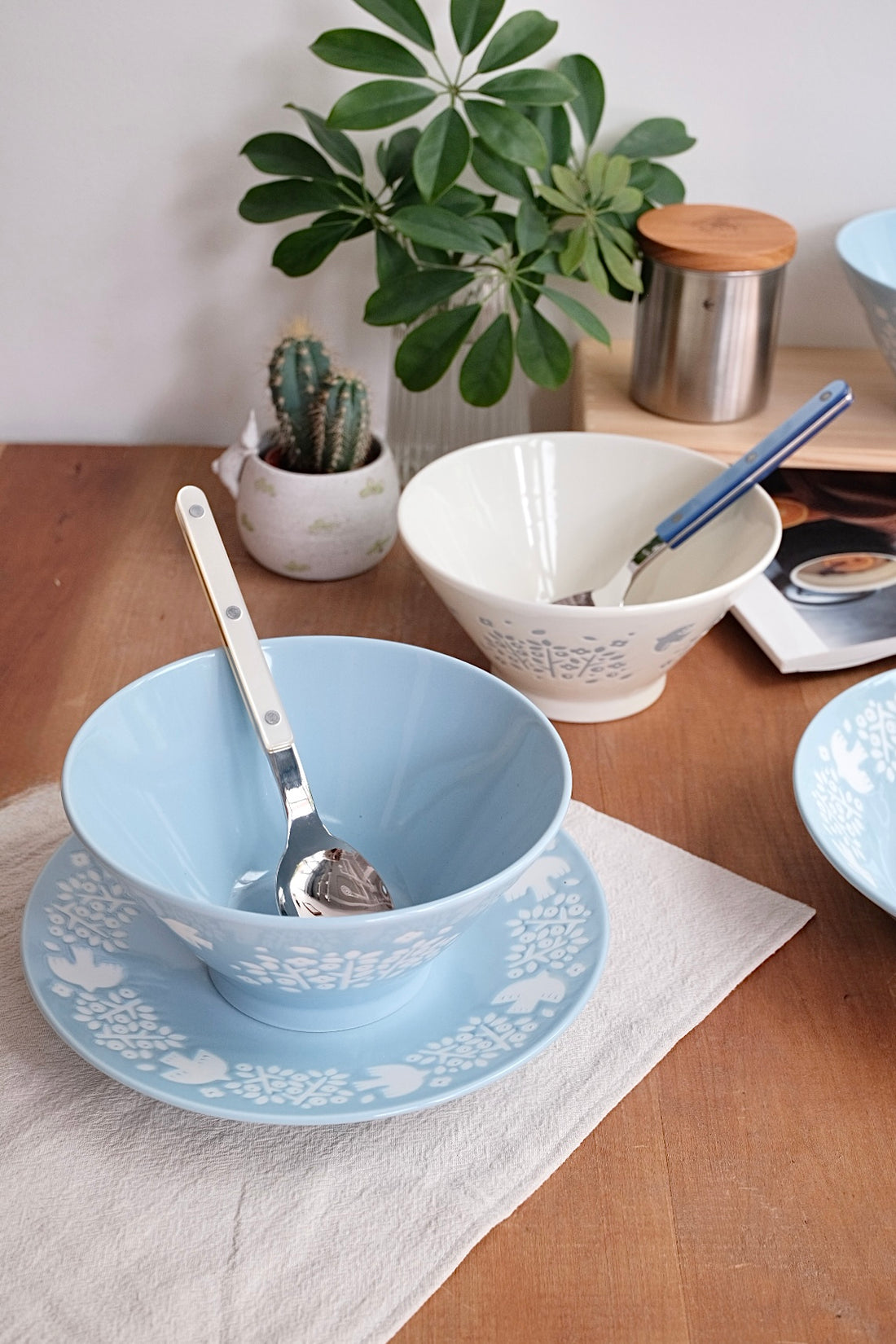 Mino Ware Birds and Garden Collection