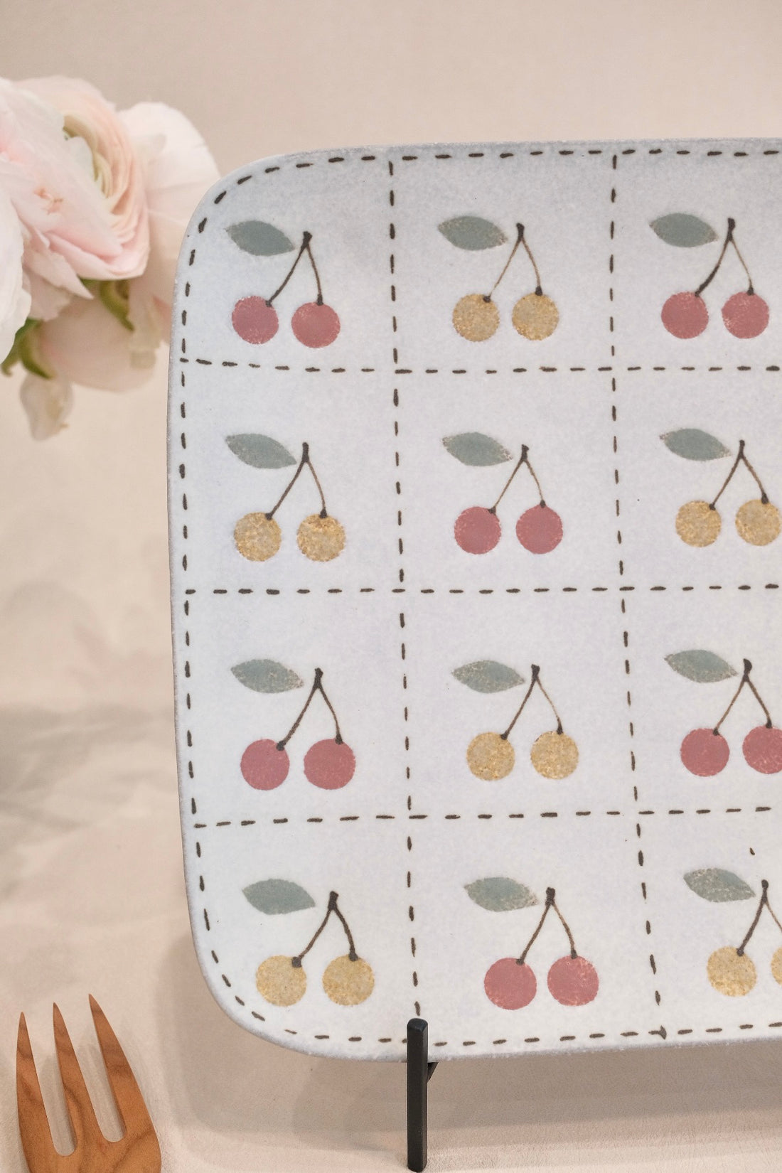 Kei Mitsumochi ミツ持啓 Rectangle Plate - Checked Pattern Mix Cherry KM17