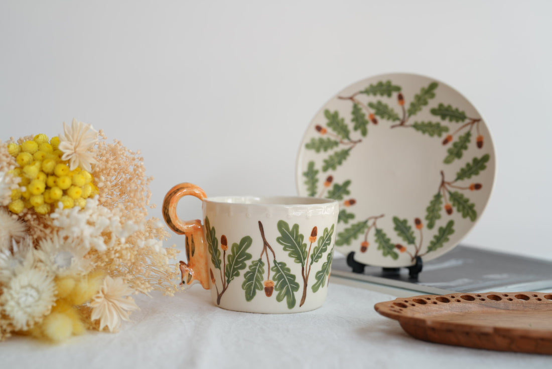 Sugar Poppo Straight Mug with Saucer - Pinecone SP19