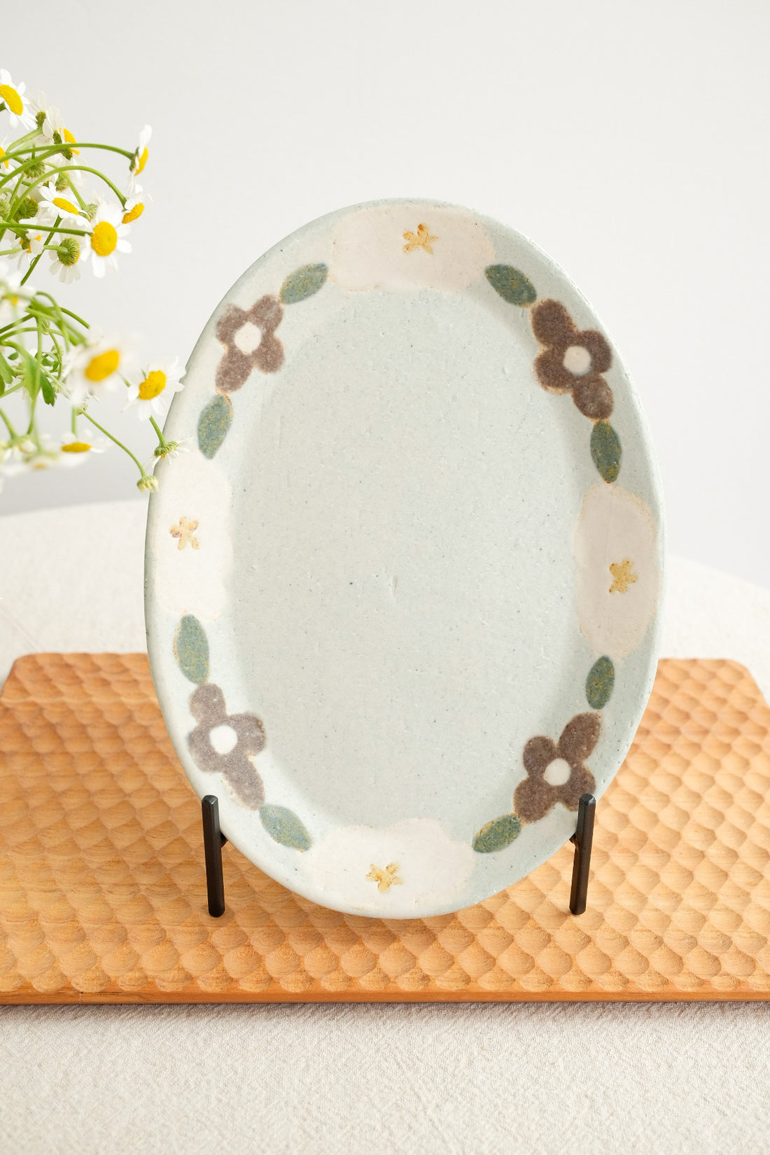 Makiko Okizawa 冲澤真纪子- Medium Oval Plate MA12