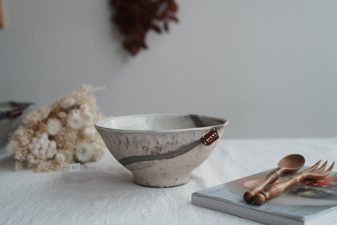 Akemi Suzuki 鈴木明美 - Red Car Ramen Bowl - 18cm AS14a