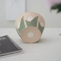 Shirogarasu Studio White Tulip Small Bowl