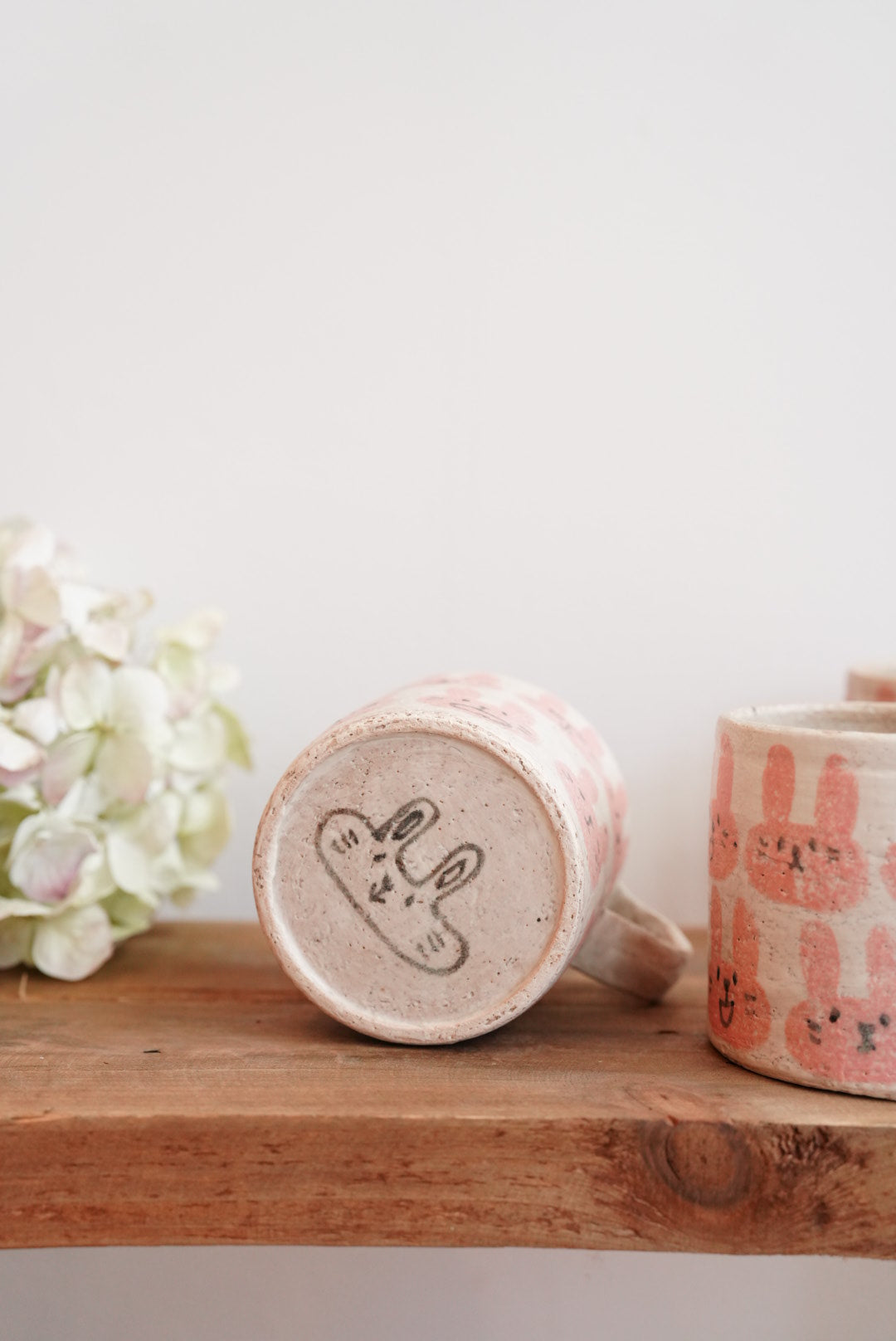 Tomotaro 岡村友太郎 - Rabbit Straight Mug