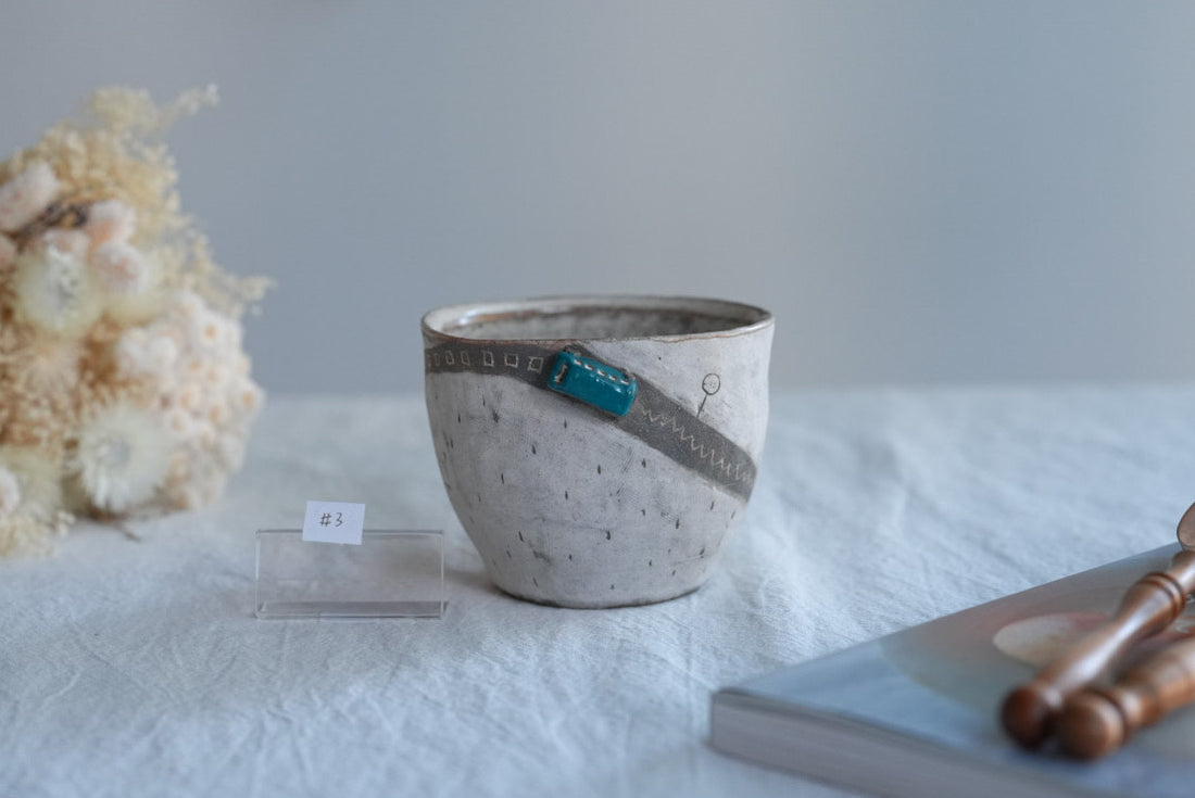 Akemi Suzuki 鈴木明美 - Road Collection Mug - Blue Car AS22