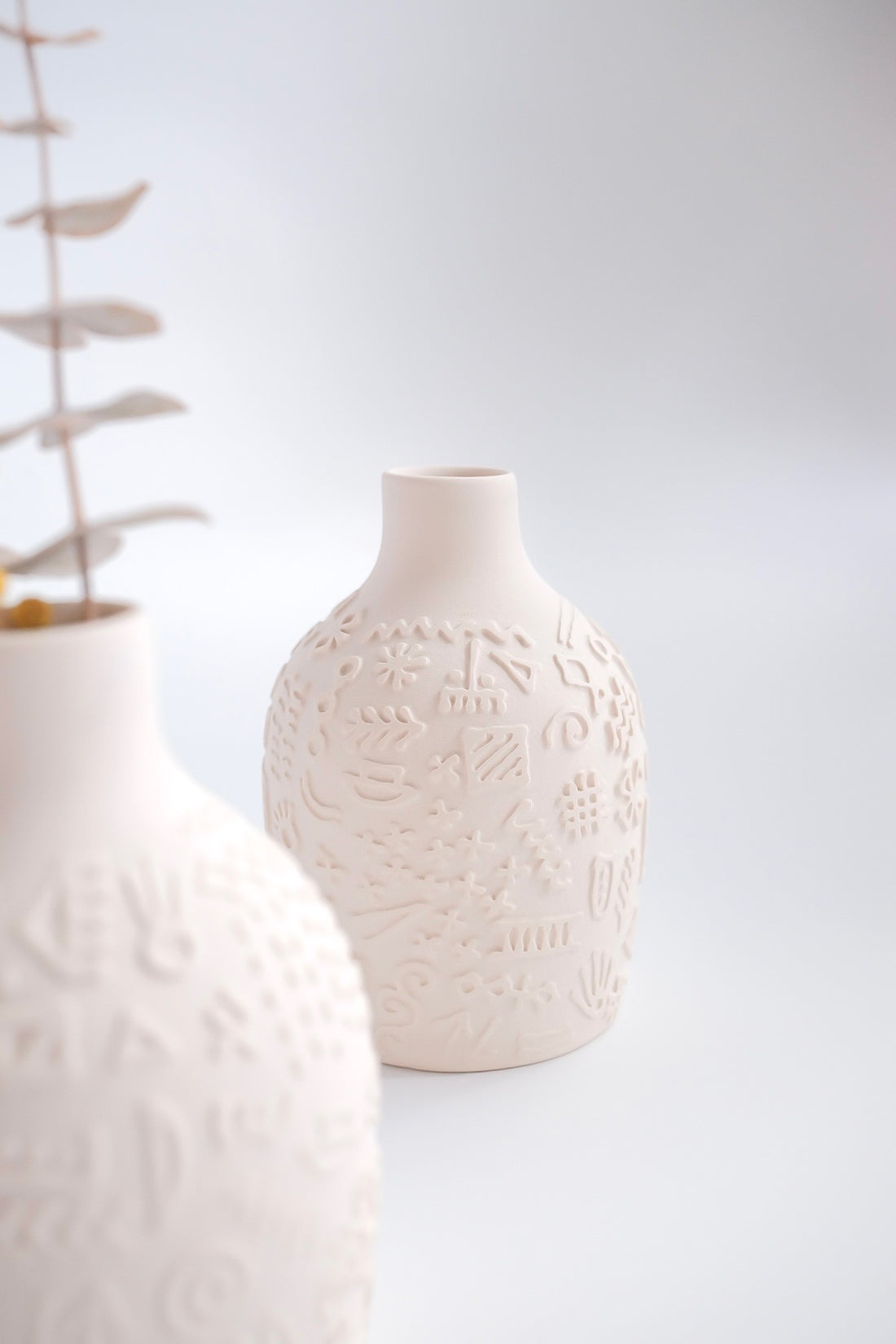 Natsumi Iino 飯野夏實 Vase NI018