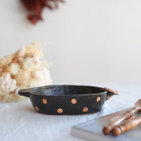 Akemi Suzuki 鈴木明美 - Dots Oval Baking Bowl - Small AS07