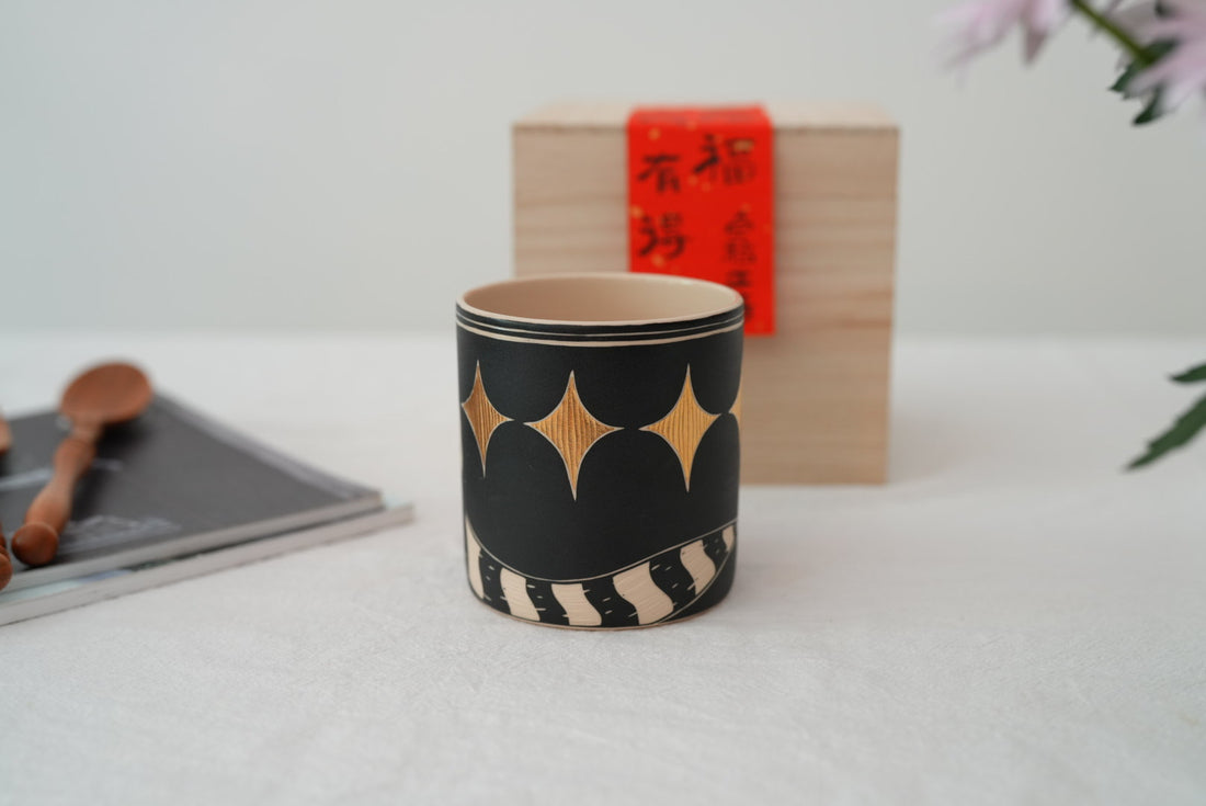 Shirogarasu Studio Chinese Zodiac Limited Edition - Snake Cup with Stars