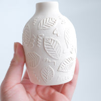 Natsumi Iino 飯野夏實 Vase NI018