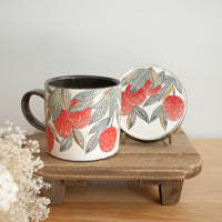 Cool Banana Black Pottery with Gold Detailing Mug with Lid