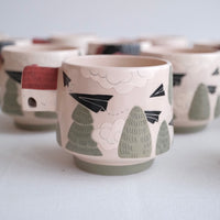 Shirogarasu Studio - Red House Cup BY117