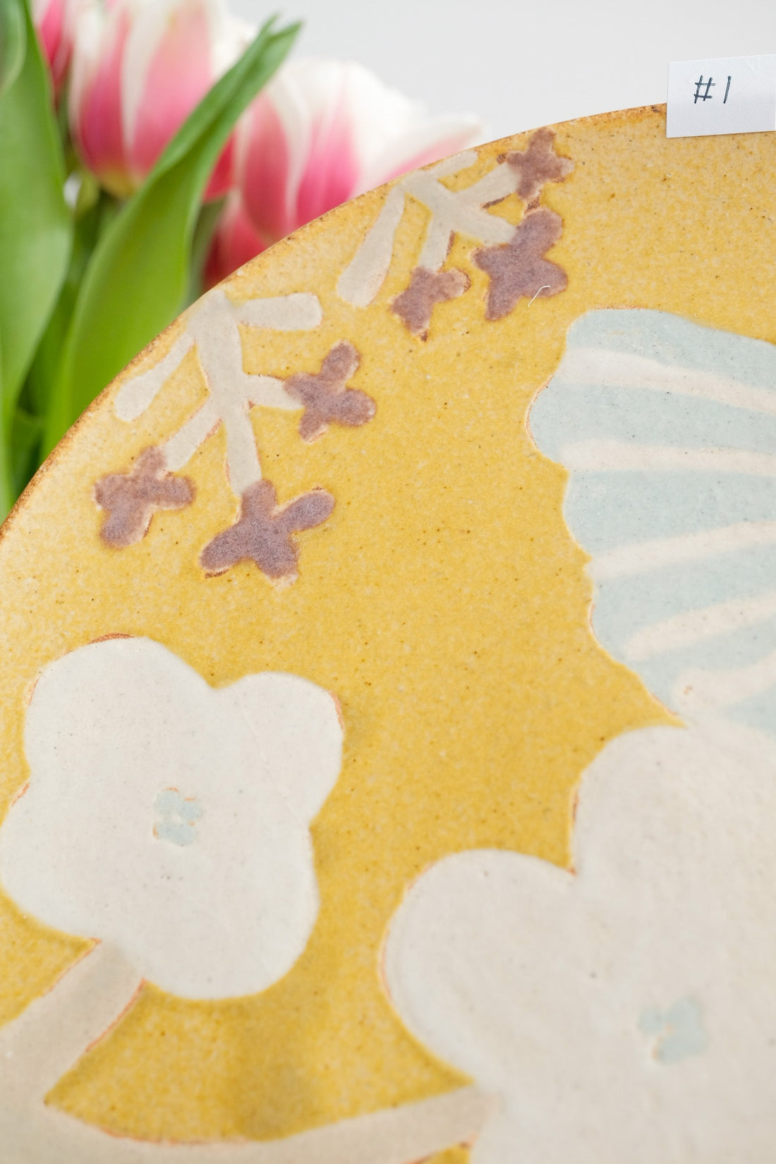 Makiko Okizawa 冲澤真纪子- 21cm Flower Plate MA08