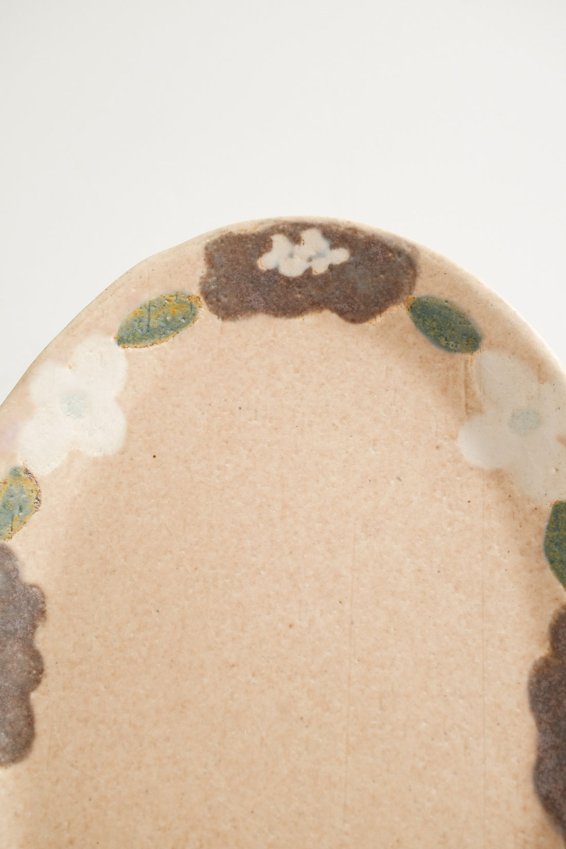 Makiko Okizawa 冲澤真纪子- Medium Oval Plate MA12