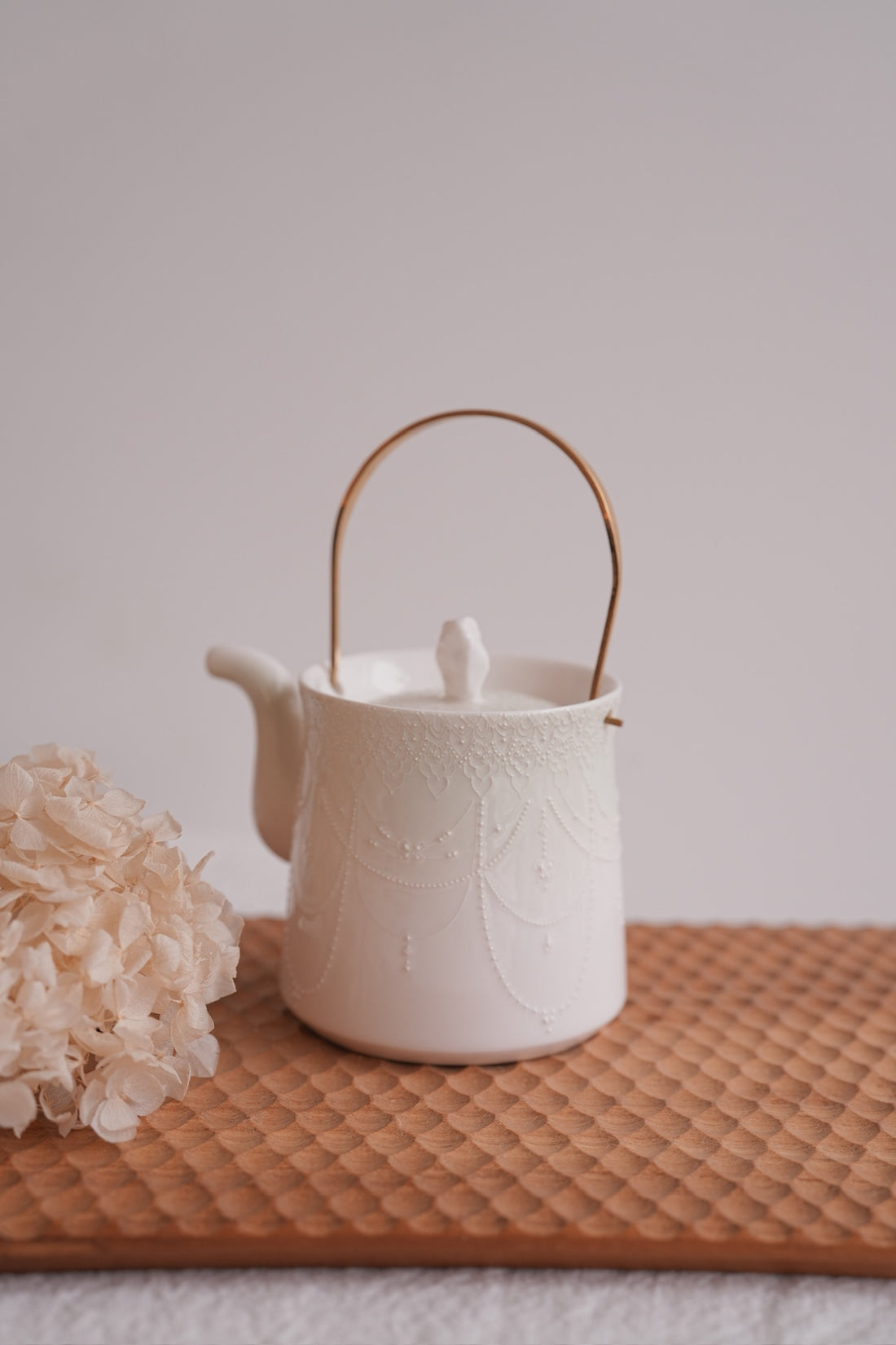 TOTO Studio Teapot t97