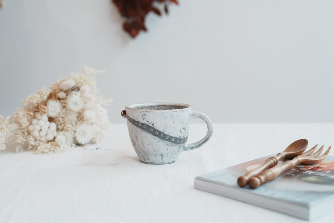 Akemi Suzuki 鈴木明美 - Road Collection Mug - Red Mug AS28