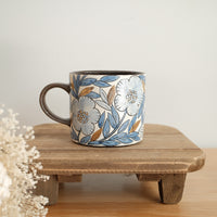 Cool Banana Black Pottery with Gold Detailing Mug with Lid