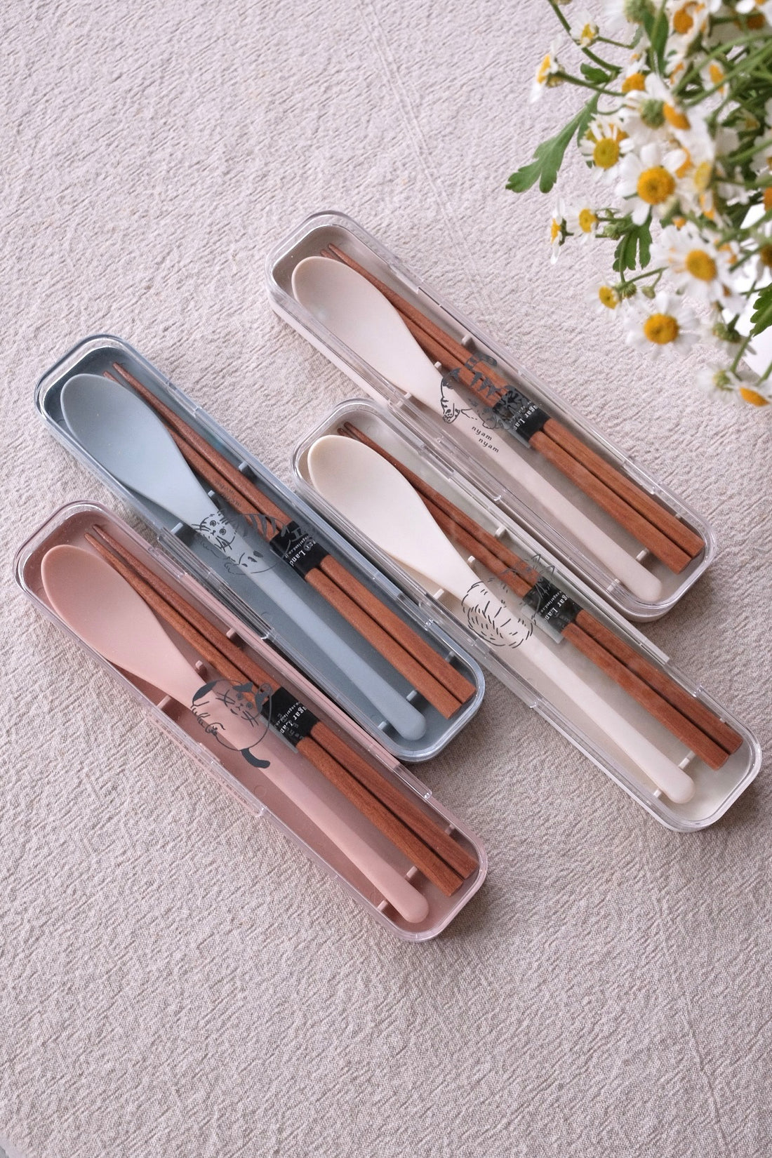 ChacoChaco Chopsticks and Spoon Set