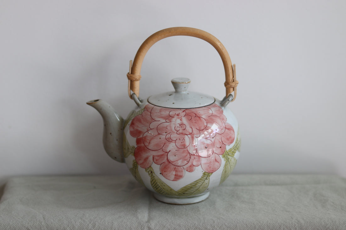 Cool Banana Hand Craft Teapot - Poeny