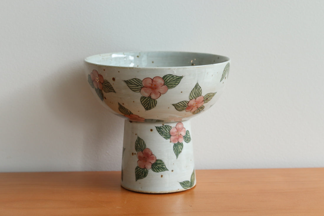 Cool Banana Hand Craft Pedestal Bowl -Camellia FQC48