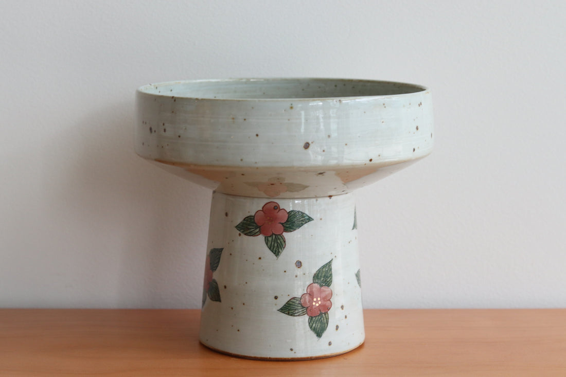 Cool Banana Hand Craft Pedestal Plate FQC13