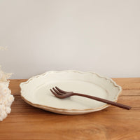 Mashiko Pottery Minimalist lace-edged plate