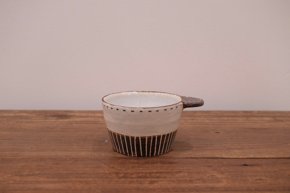 Emishi Kobo 池田匡優&美弥子 - Bowl with Handle EK22