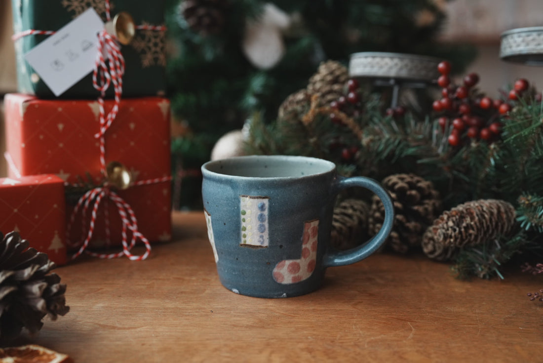 Haruko Harada 原田晴子 Christmas Straight Mug - HH37