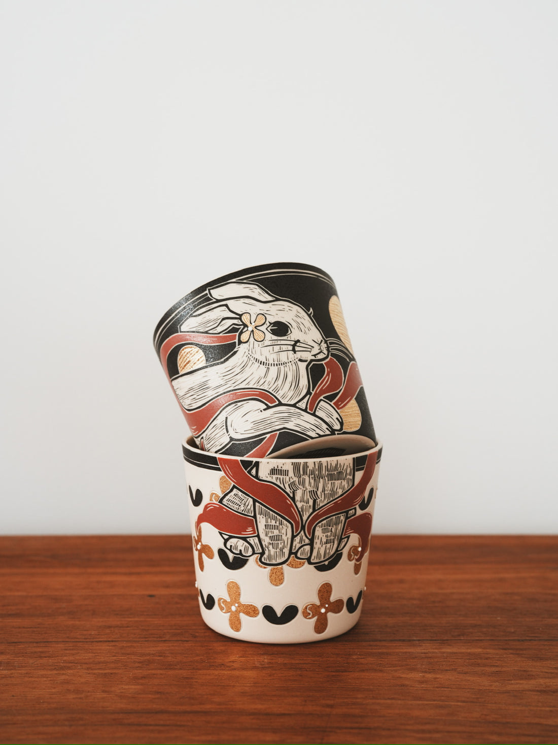 Shirogarasu Studio Mid-Autumn Festival Cup Black BY27