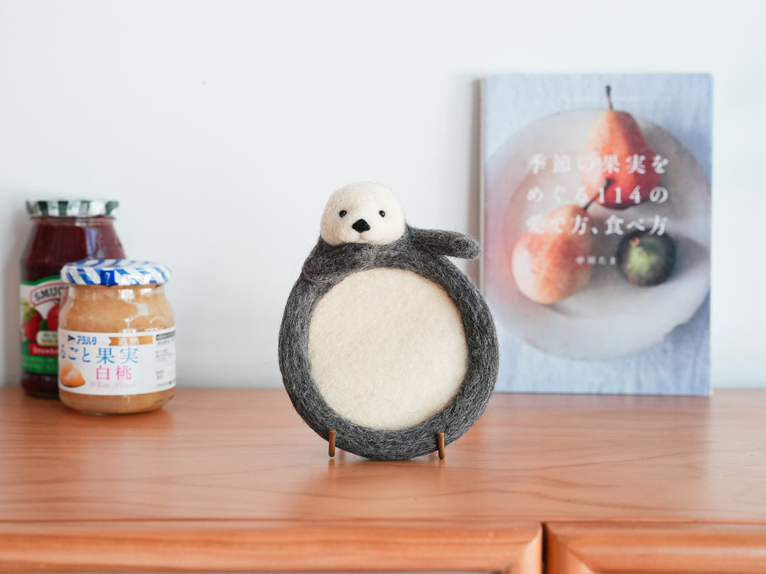 Aya and Yoshiko Wool Felt Animal Coaster - Otter YS08