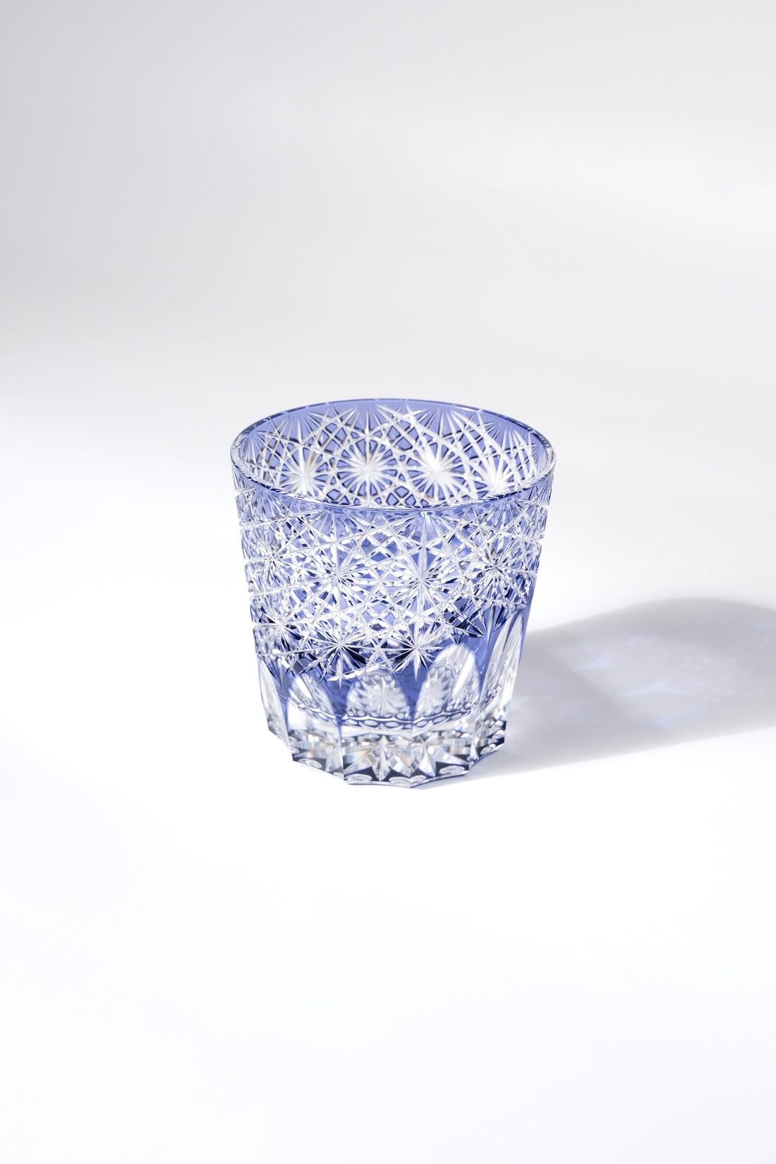 Edo Kiriko Whisky Glass Rock Glass "Large Chrysanthemum" Purple by Junichi Nabetani, Master of traditional crafts