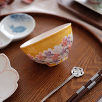 Seto Ware Uki-Bana Rice Bowl