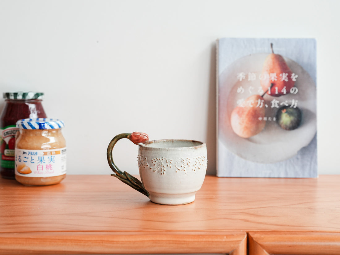 Satomi Motohashi 本橋里美 Tulip Mug SM12