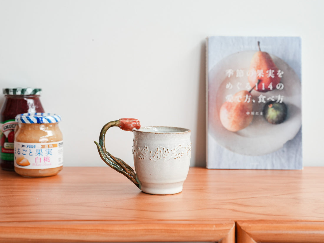 Satomi Motohashi 本橋里美 Tulip Mug SM12