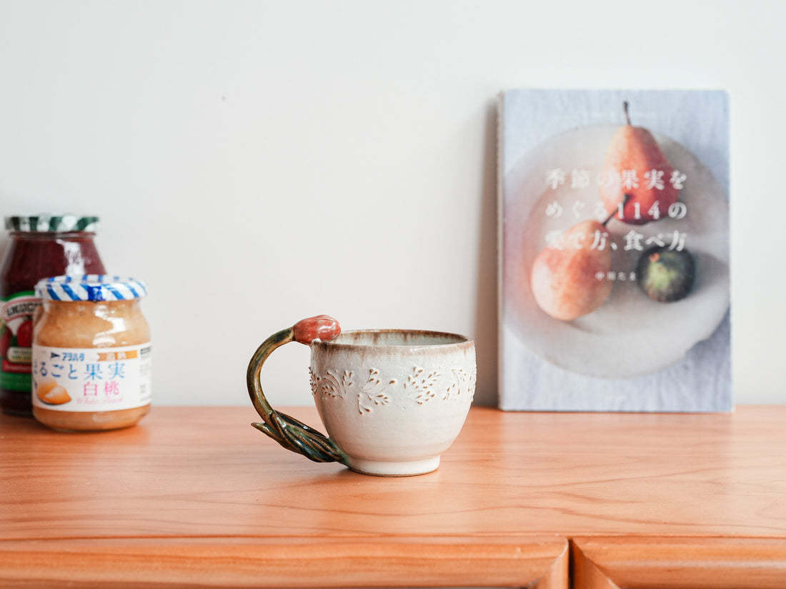Satomi Motohashi 本橋里美 Tulip Mug SM12
