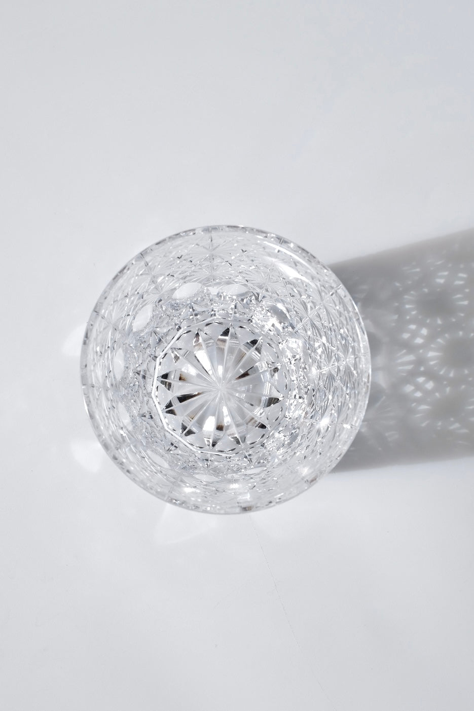 Edo Kiriko Whisky Glass Rock Glass "Large Chrysanthemum" White by Junichi Nabetani, Master of traditional crafts