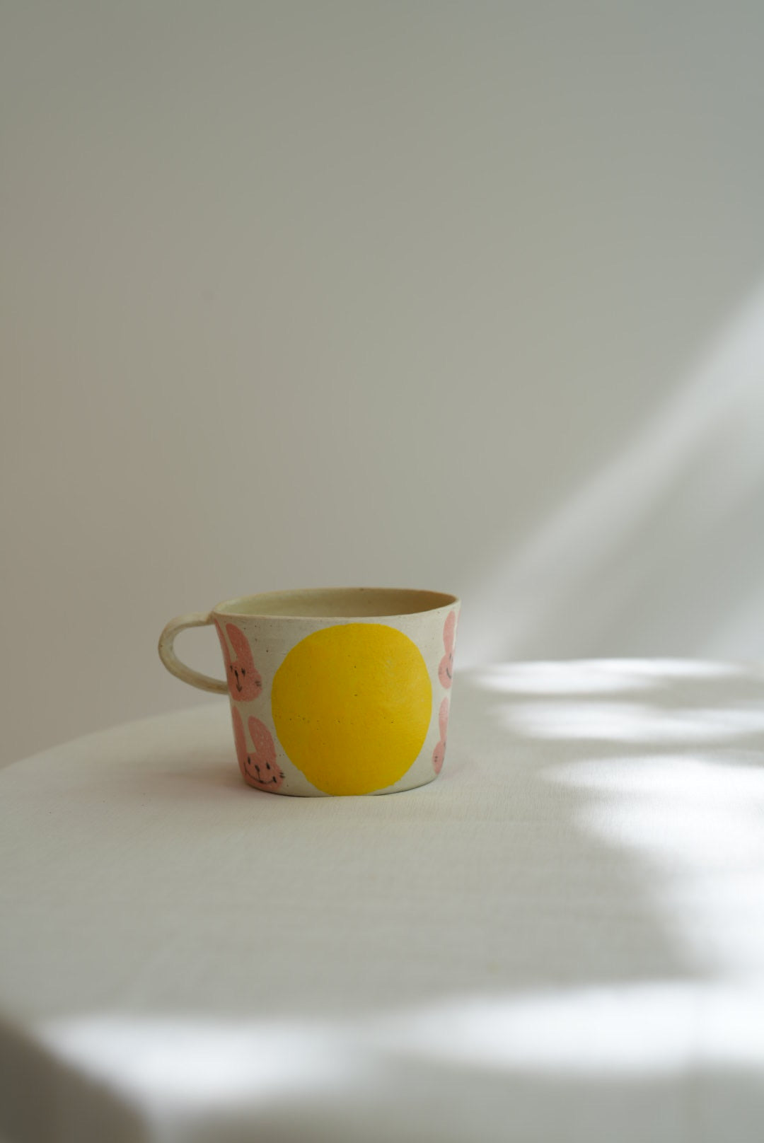 Tomotaro 岡村友太郎 - Mid-Autumn Festival Rabbit Mug OT24