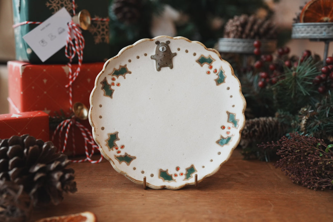 Naori Wagatsuma 我妻なおり - Christmas Round Plate NW04