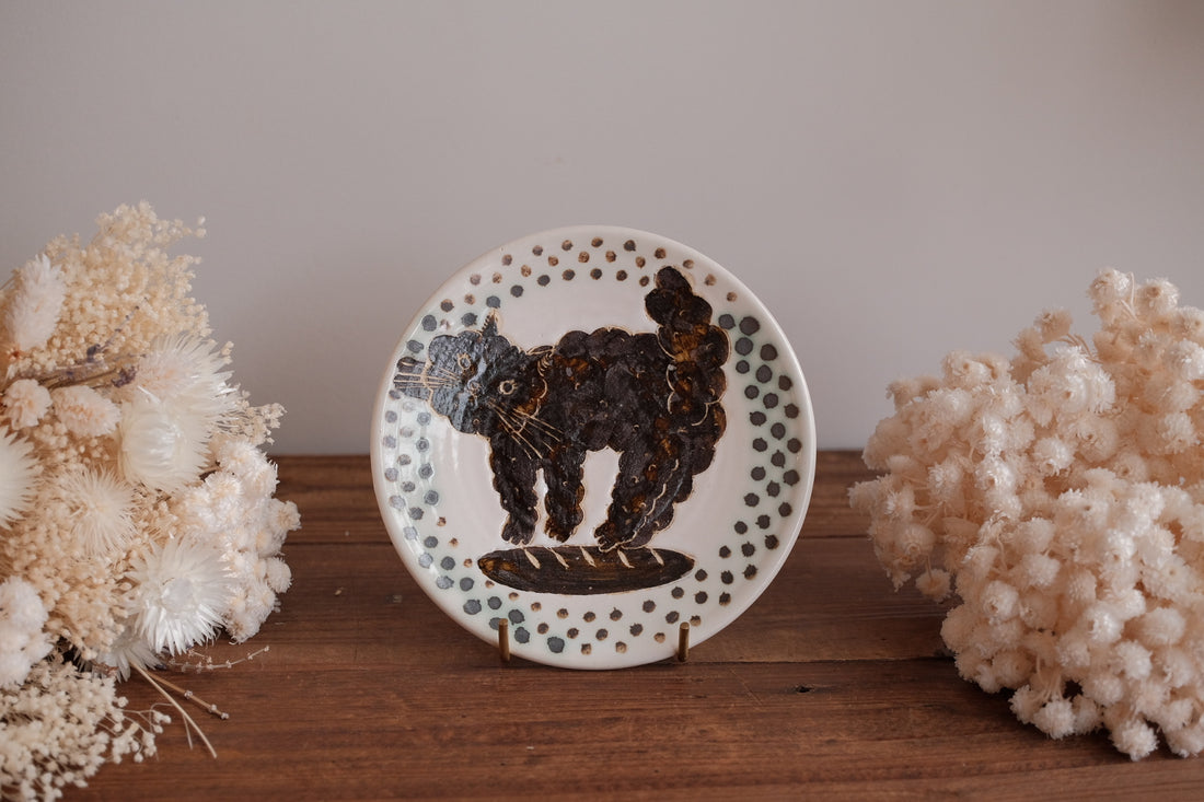 Tomoko Kubo コンガリ舍 Cat Plate TK24