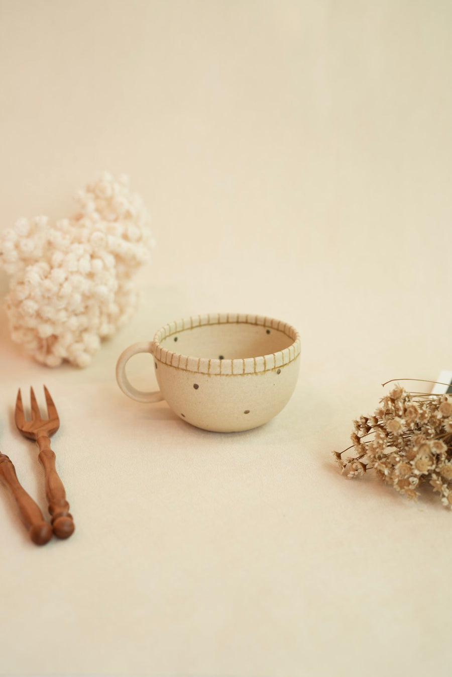 Chiho Yoshida 穗屋工房 Mug - Line & Dots CY14