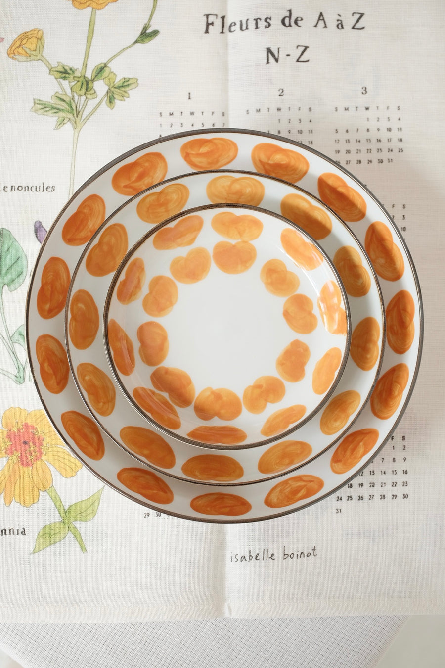 HASAMI Hand-painted Orange Heart Round Plate Collection
