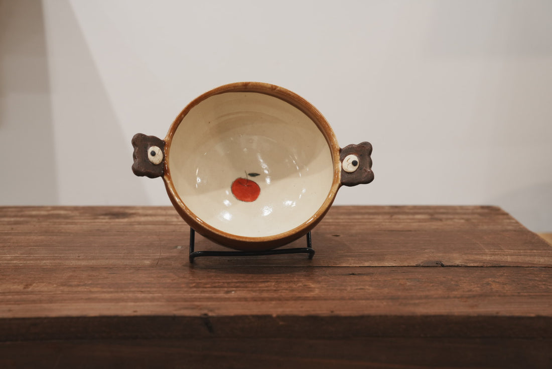 Fumiko Kondo 近藤布美子 - Brown Bear Bowl with Handle FK19