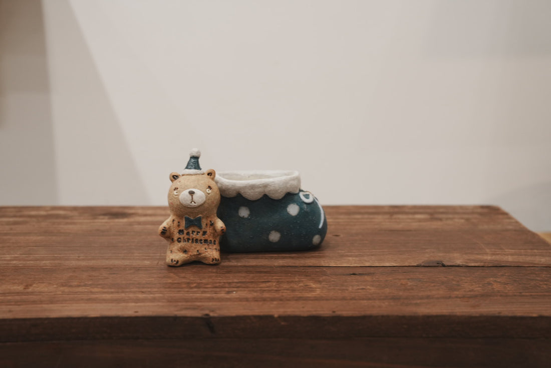 Naori Wagatsuma 我妻なおり - Bear & Sock Decoration NW01