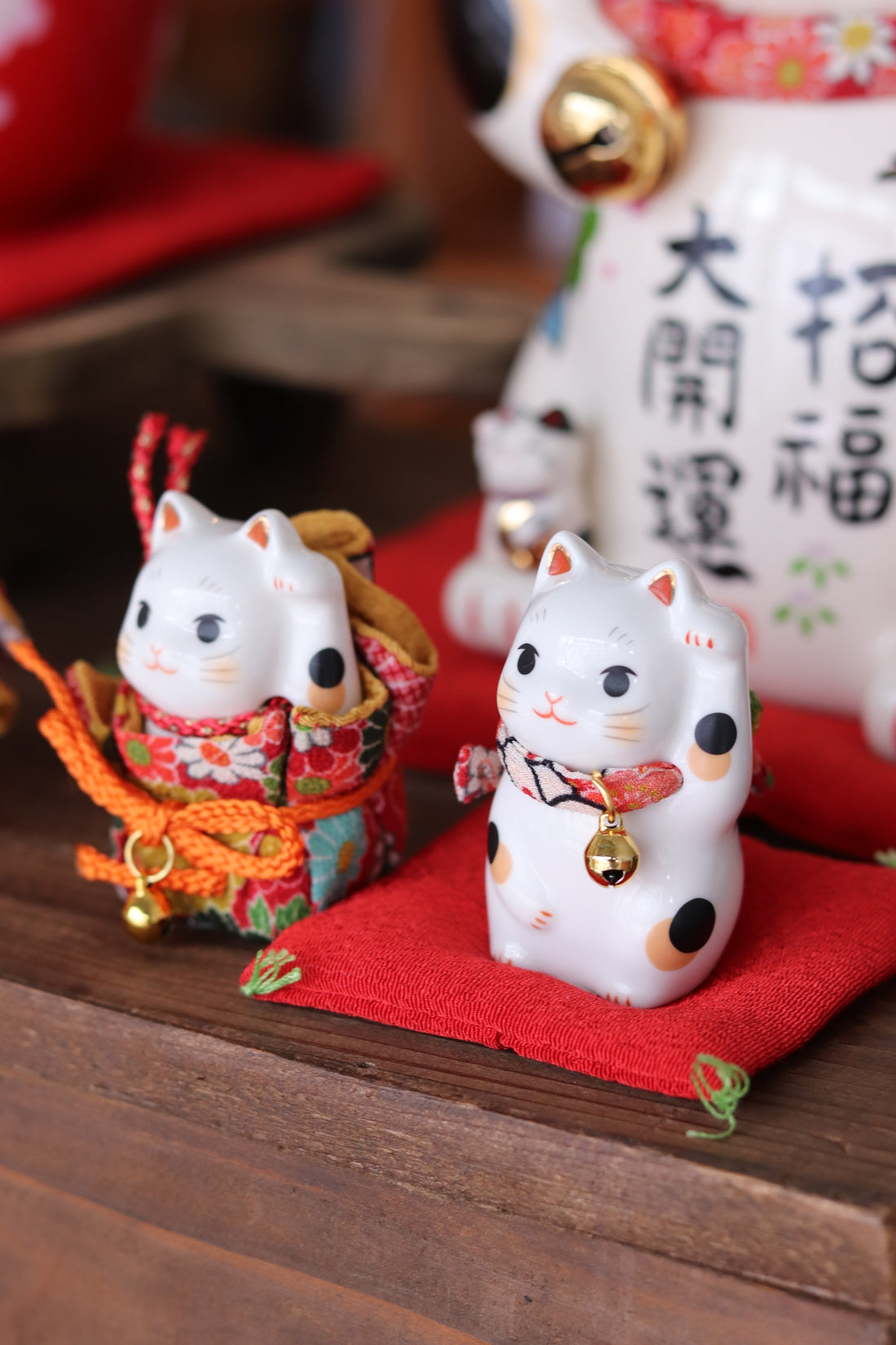 Maneki Neko- Lucky cat ornaments