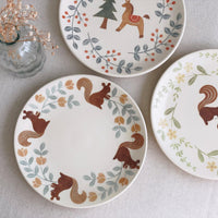 Buncho Pottery 7寸/Plate of squirrels and tulips