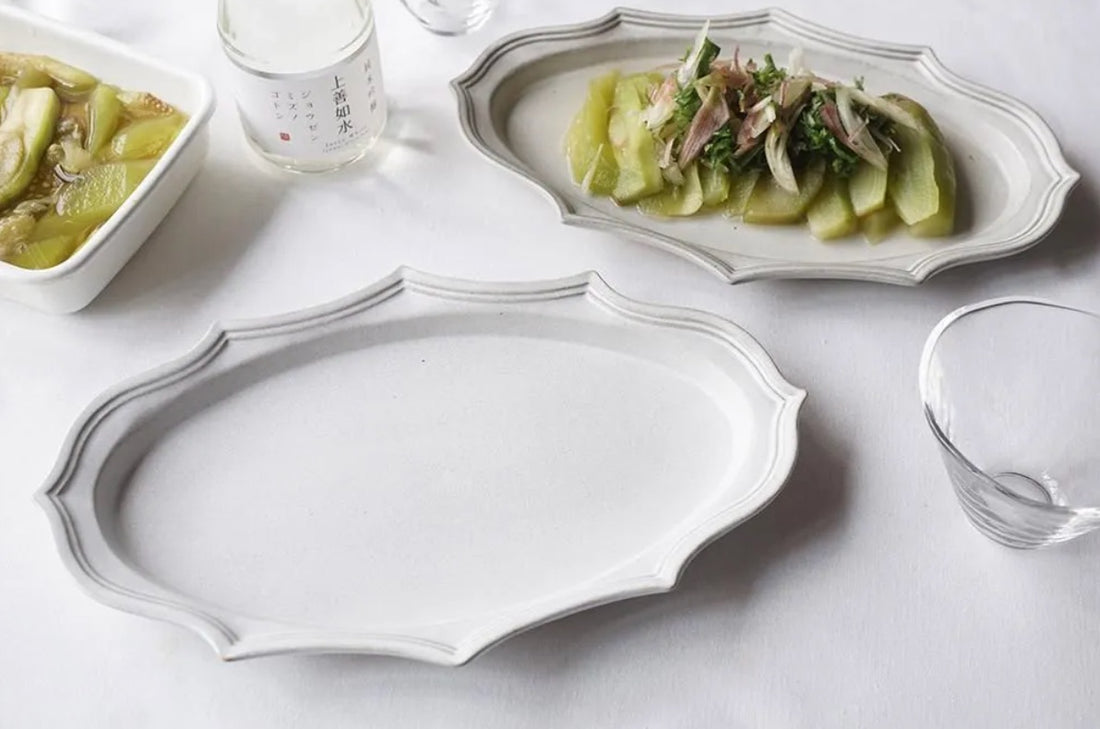 Mashiko Pottery Yoshizawa White Flower Shaped Long Plate