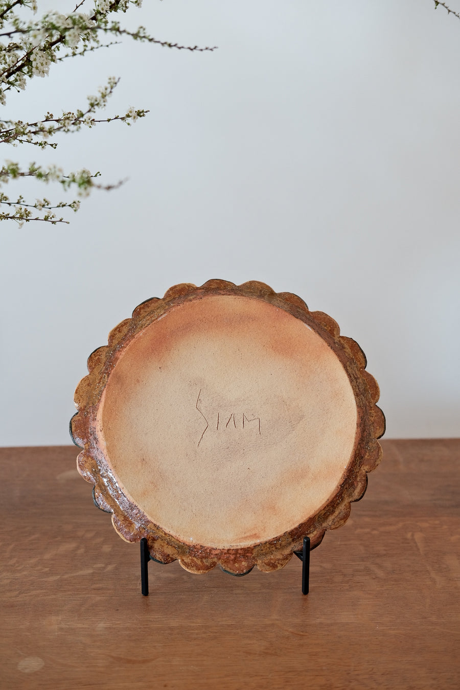 Siam Hands Rose Rim Plate