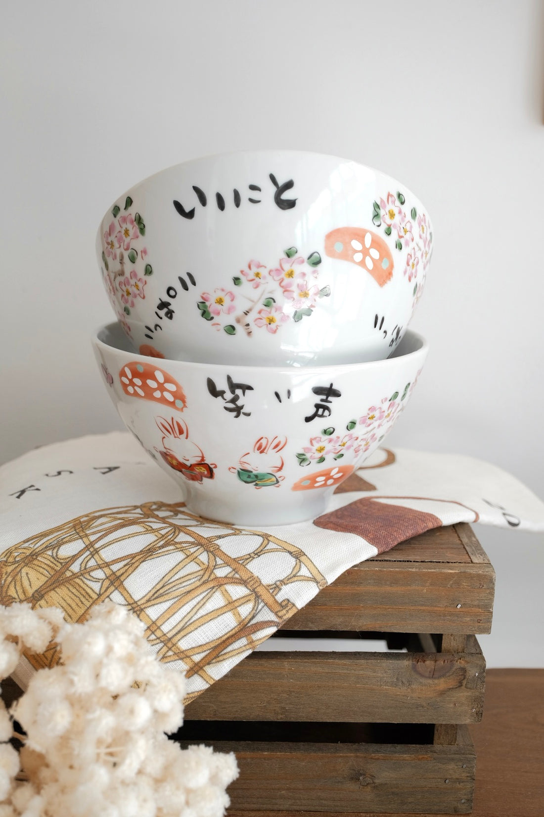 夕立窯 Fully Handmade Ramen Bowl - Sakura & Rabbit
