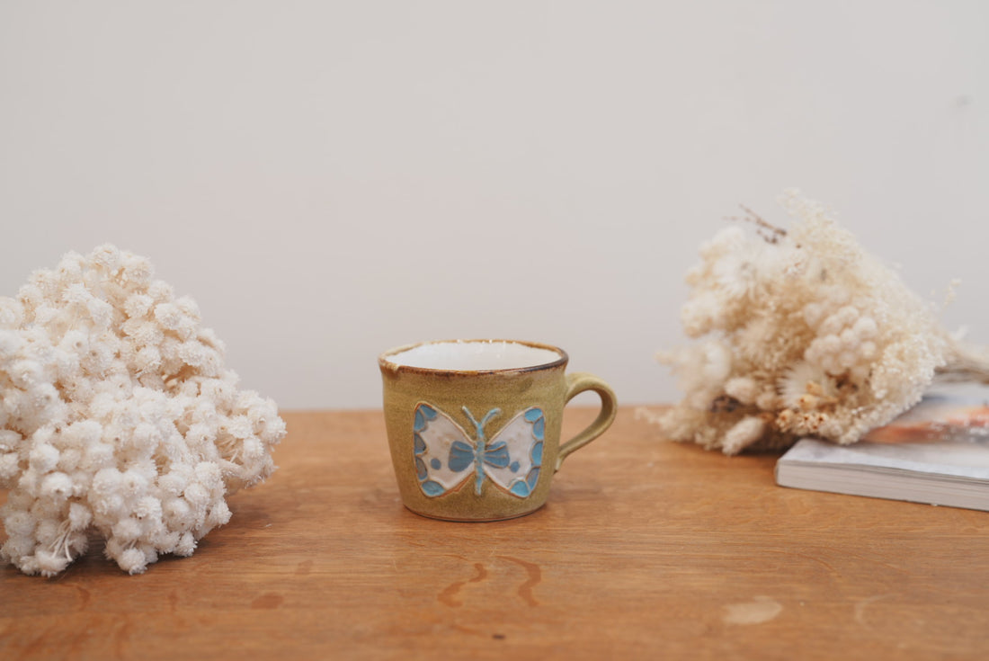 Tomoko Kubo コンガリ舍 Yellow Butterfly Mug TK04