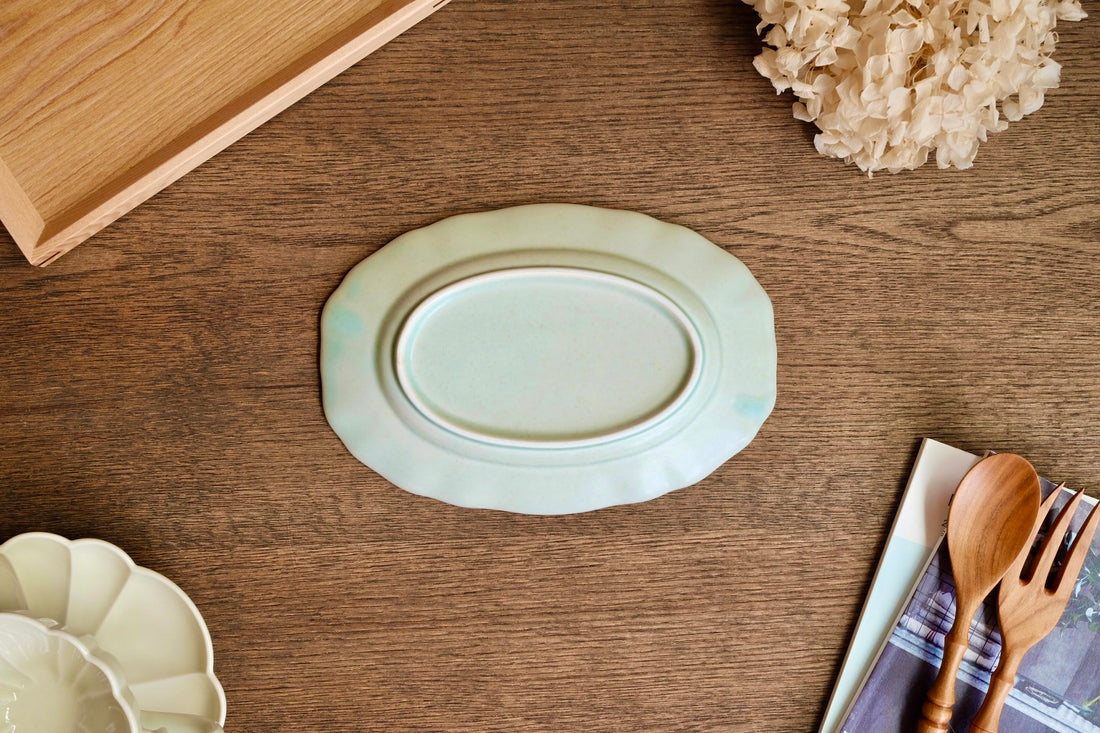 Atelier Gyuusha Small Oval Plate