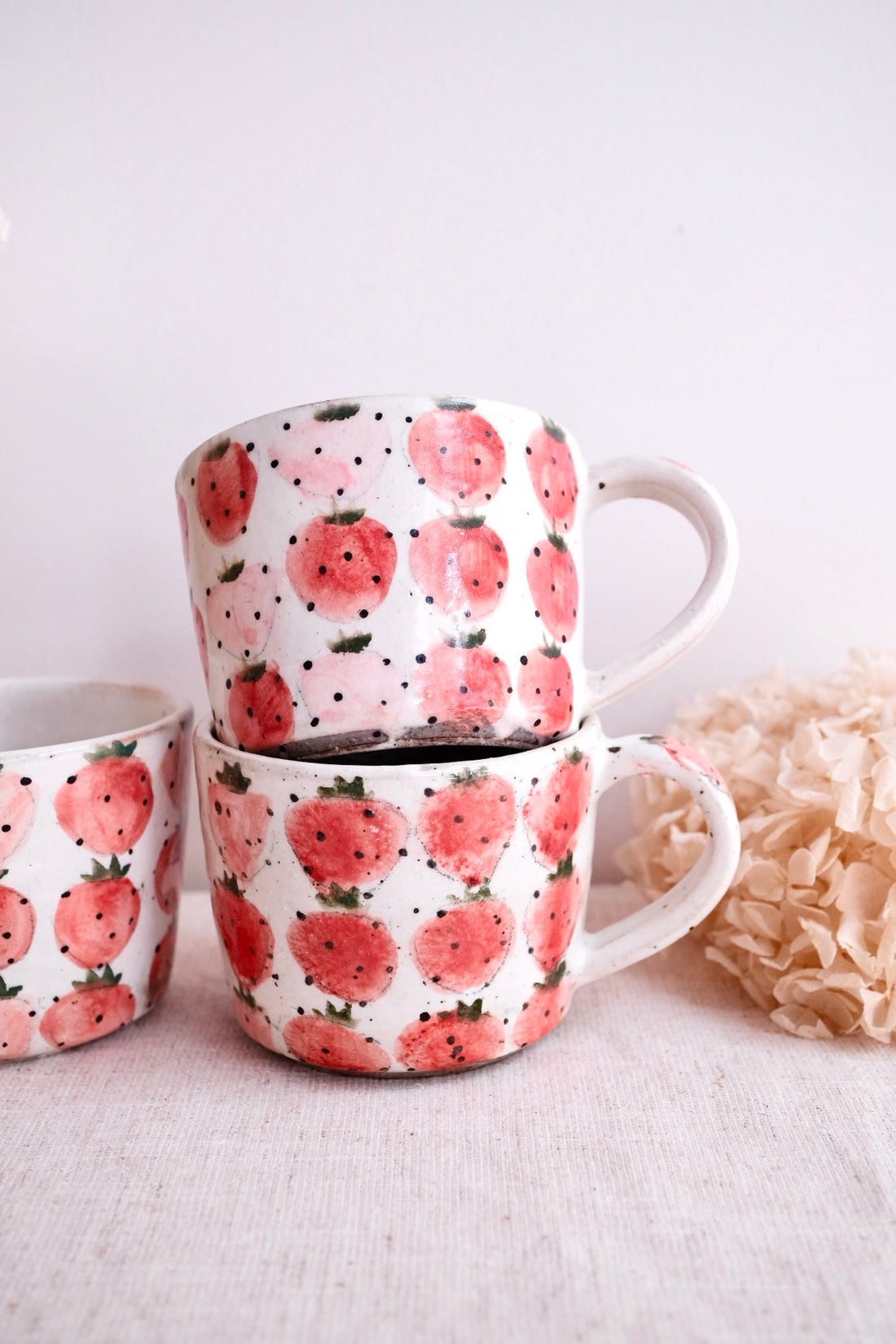 Asako Yamaguchi 山口麻子 Strawberry Mug AI06